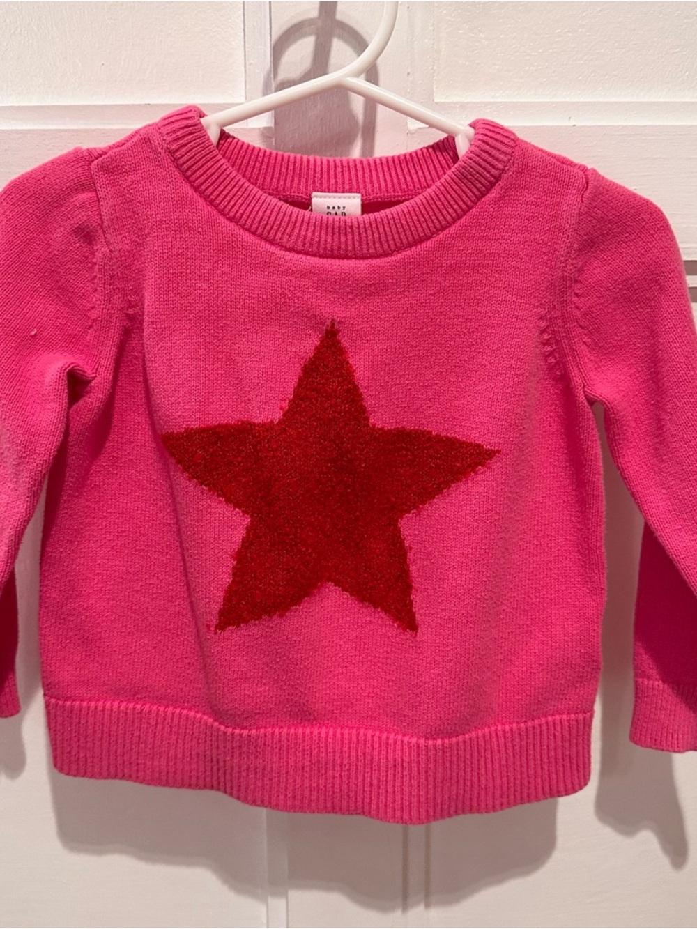 GAP Hot Pink Sweater with Red Star